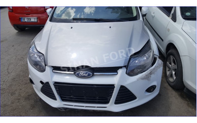  ford focus 3 hecbek çıkma kaput