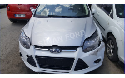 ford focus 3 hecbek çıkma tampon