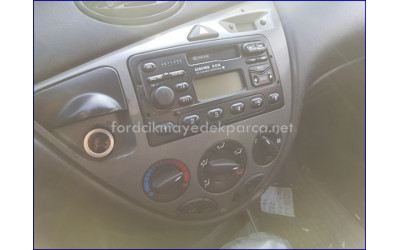 ford focus 1 çıkma radyo teyp